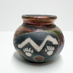 Jeremy Diller Raku Pottery Iridescent Bear Paw Pot